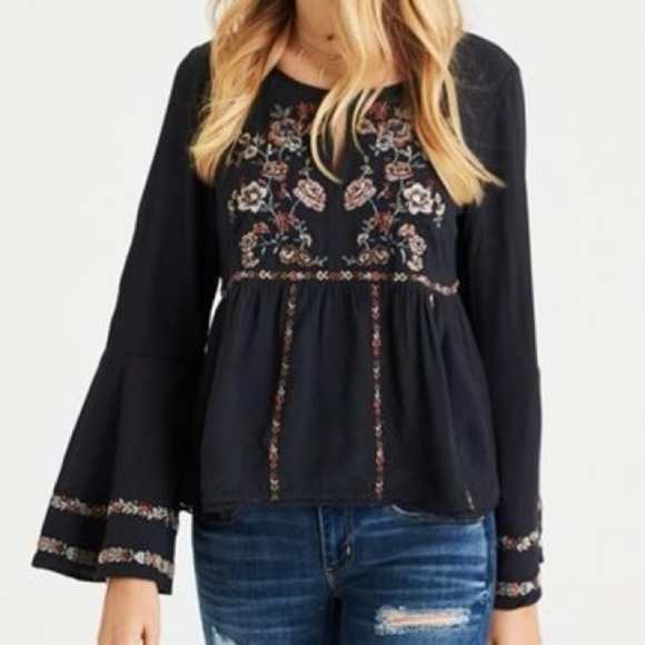 American Eagle Embroidered Bell Long Sleeve Boho Floral Peasant Woman’s Top Sz M - Picture 1 of 11